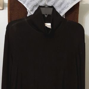 Women's mock turtle neck